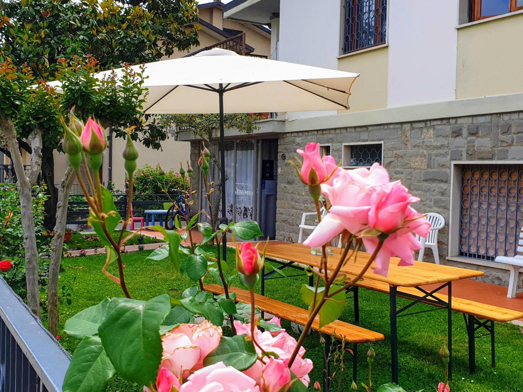 B&B Figura Apartments Borgo San Lorenzo Exterior photo